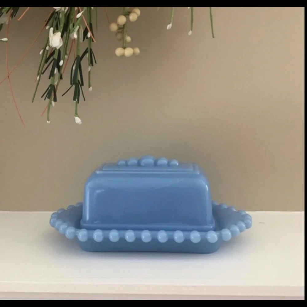 Relisted Vintage Blue Butter Dish in Candlewick - Picture 2 of 7